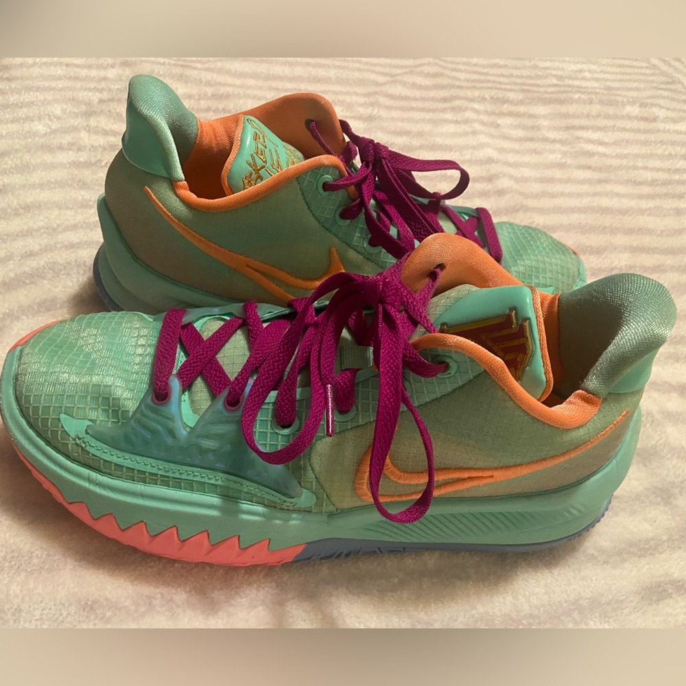 Nike Sue Bird x Kyrie Low 4” Keep Sue Fresh’